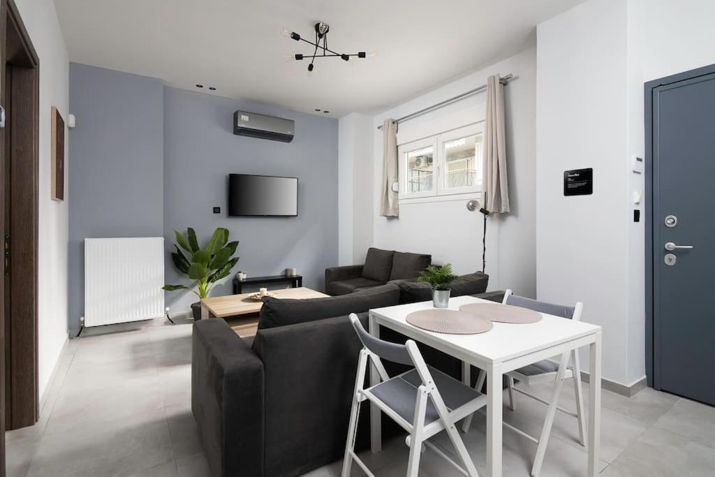 Modern & Comfy Apartment Thessaloniki Exterior foto
